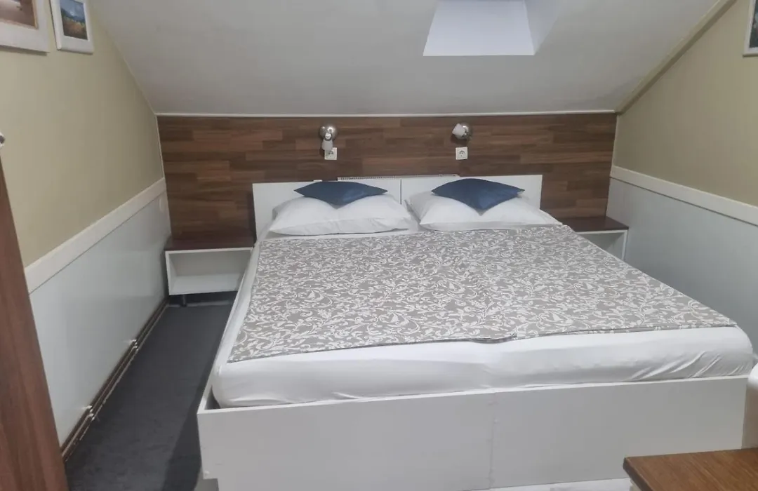 Villa Lucia - Apartments&Rooms-1