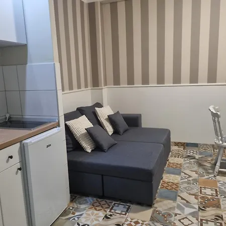 Villa Lucia - Apartments&Rooms-2